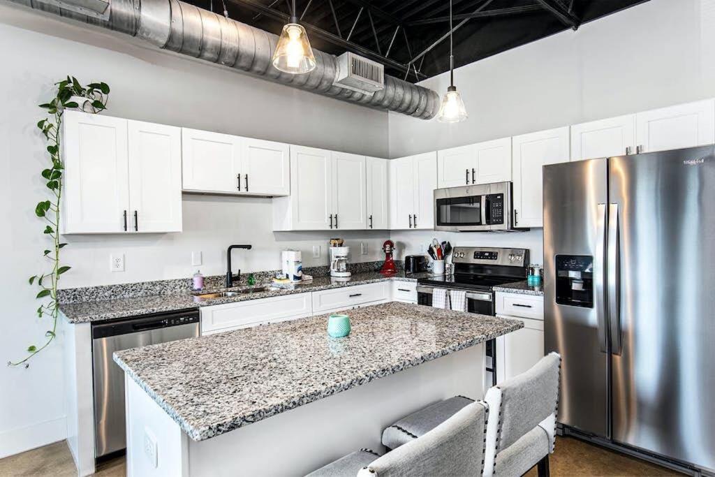 Brand New Condo Near Downtown Nash W Washer Dryer 내슈빌 외부 사진