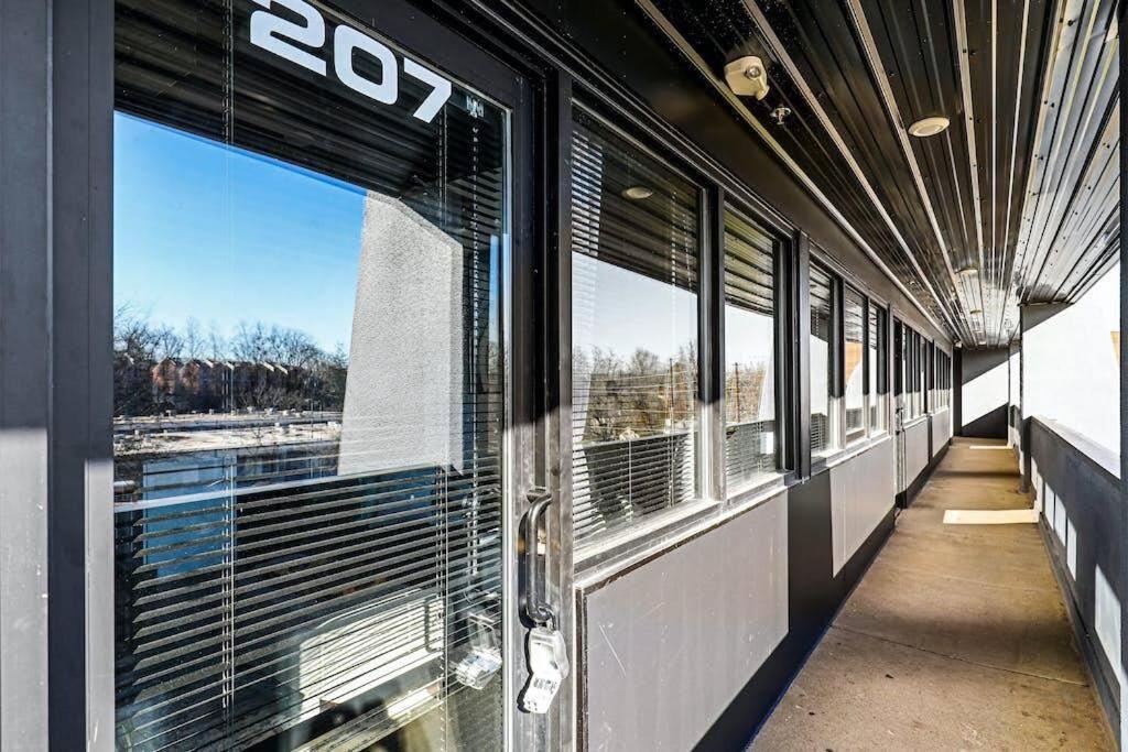 Brand New Condo Near Downtown Nash W Washer Dryer 내슈빌 외부 사진